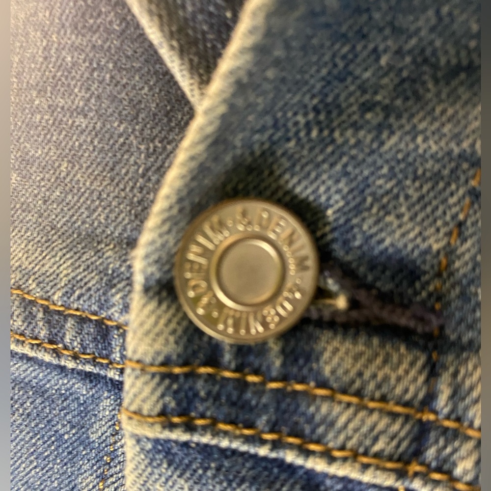 Jean jacket - Picture 3 of 13